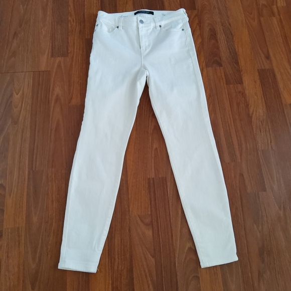 Liverpool “Piper Hugger” Ankle Skinny White Jeans – Size 4 / 27 – NWOT - Picture 2 of 16